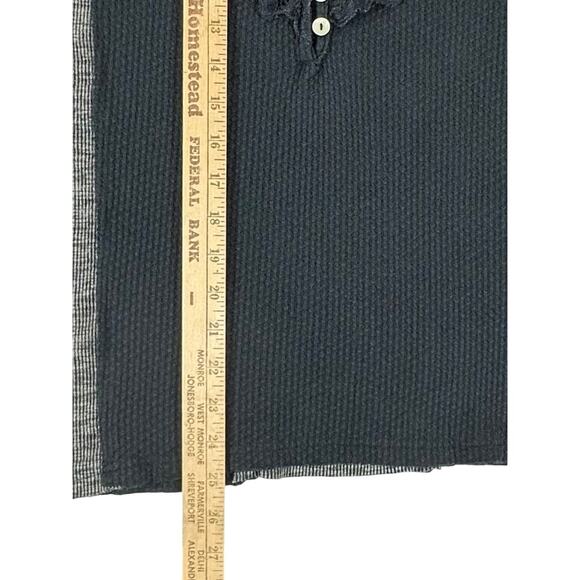 Pol Sleeveless Top Size Large Black Tan Multi Media Lace Waffle Knit Grunge Goth - Picture 9 of 10